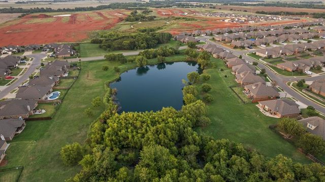 14308 Limestone Lane, Yukon, OK 73099