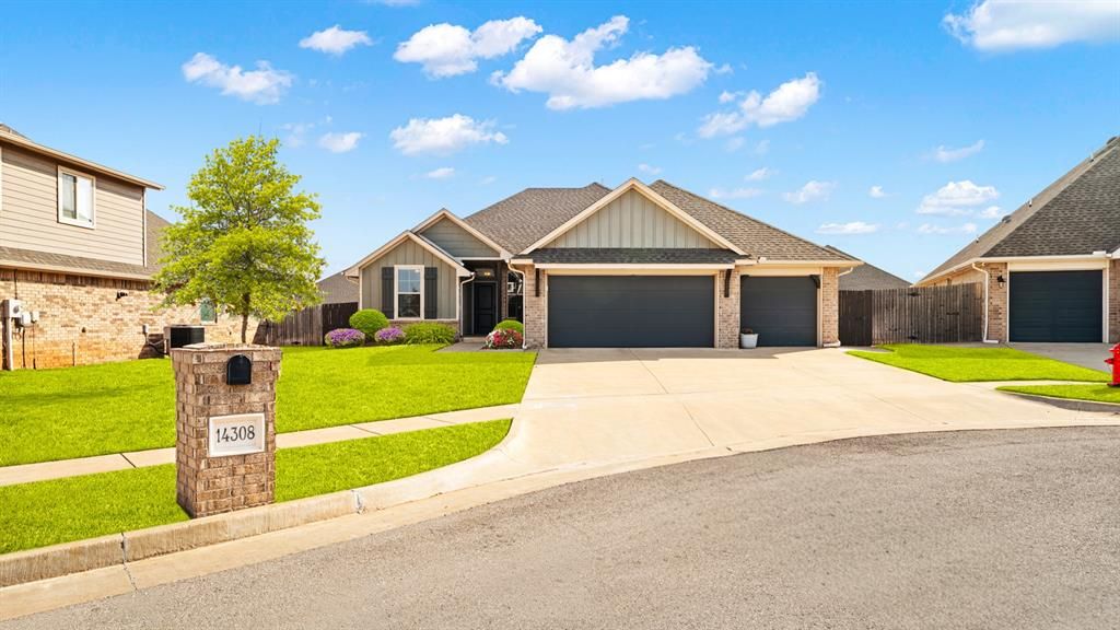 14308 Limestone Lane, Yukon, OK 73099