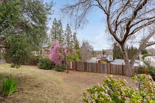 4055 Kimberly Pl, Concord, CA 94521