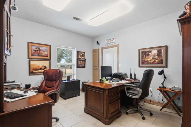 8165 Jackson Road, Krum, TX 76249