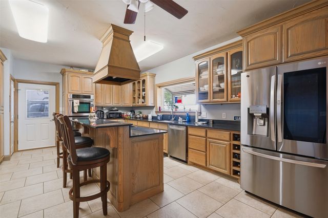 8165 Jackson Road, Krum, TX 76249