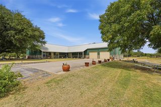 8165 Jackson Road, Krum, TX 76249
