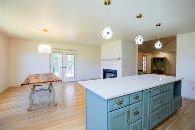 16723 Scenic Hills Drive, Siloam Springs, AR 72761