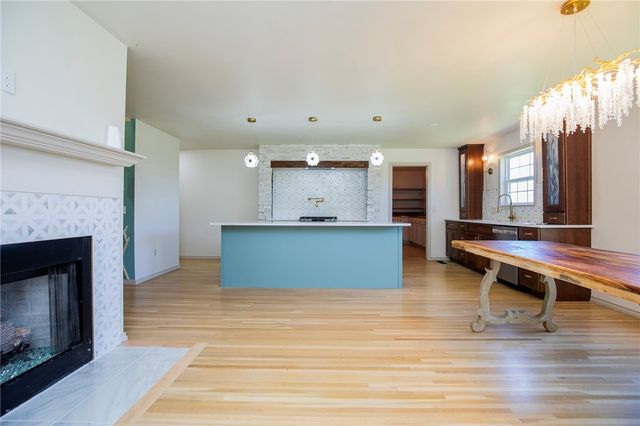 16723 Scenic Hills Drive, Siloam Springs, AR 72761