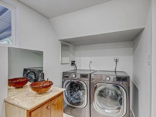 855 Date Palm Drive, Lake Park, FL 33403