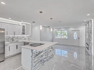 855 Date Palm Drive, Lake Park, FL 33403