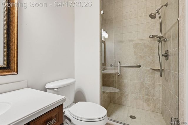 25228 Sutton Court, Novi, MI 48374