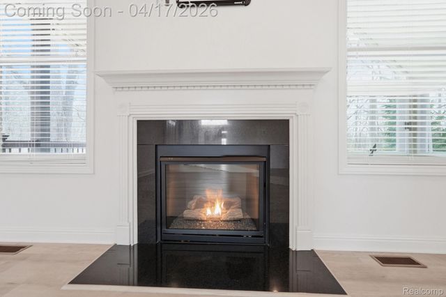 25228 Sutton Court, Novi, MI 48374