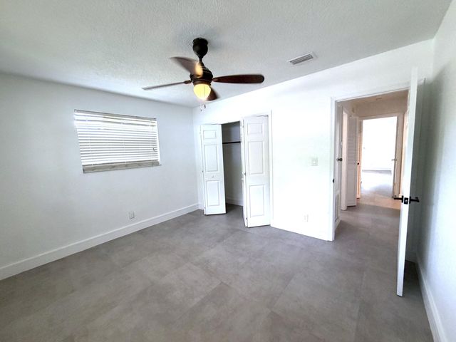 4019 Woodside Drive, Coral Springs, FL 33065