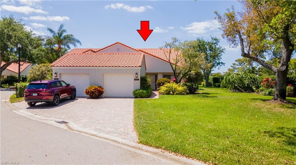 522 Beachwalk CIR, Naples, FL 34108