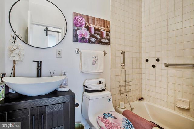 3814 VICTORIA AVE, Baltimore, MD 21244