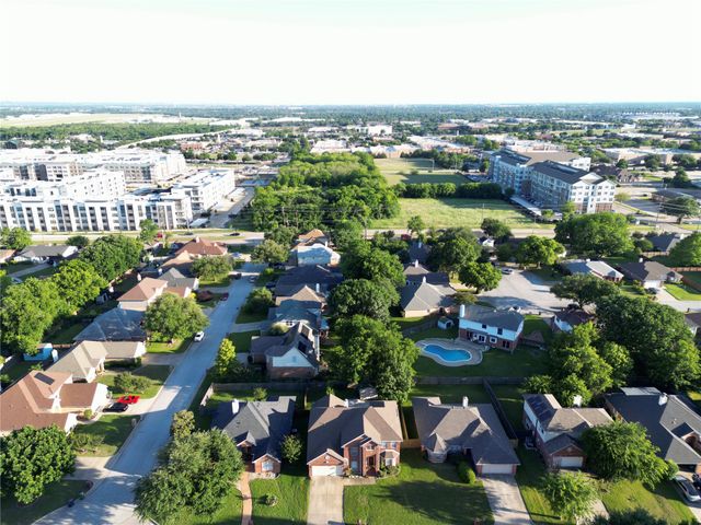 204 Springpark Drive, Arlington, TX 76014