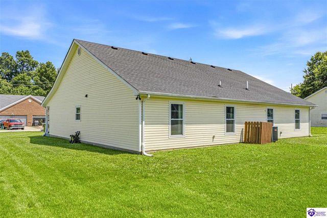 107 Clover Court, Radcliff, KY 40160