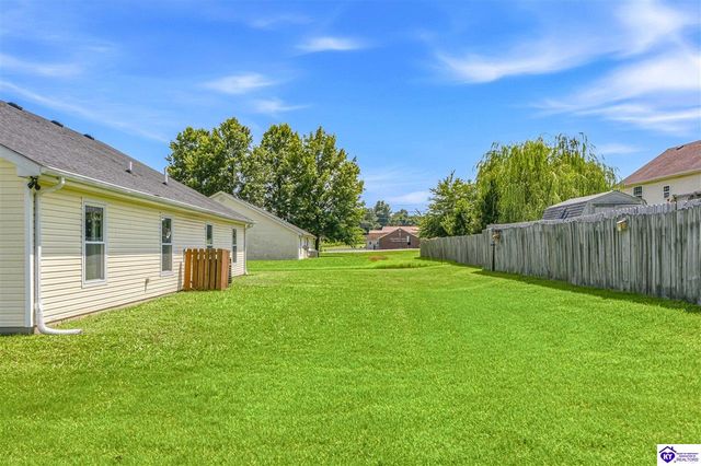 107 Clover Court, Radcliff, KY 40160