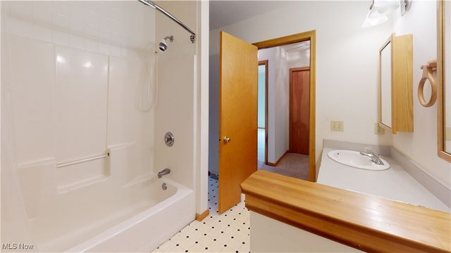 9051 Arden Drive, Mentor, OH 44060