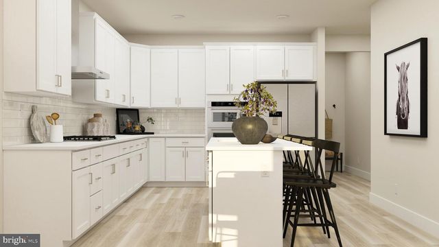 1135 FRANK ST, Fogelsville, PA 18051