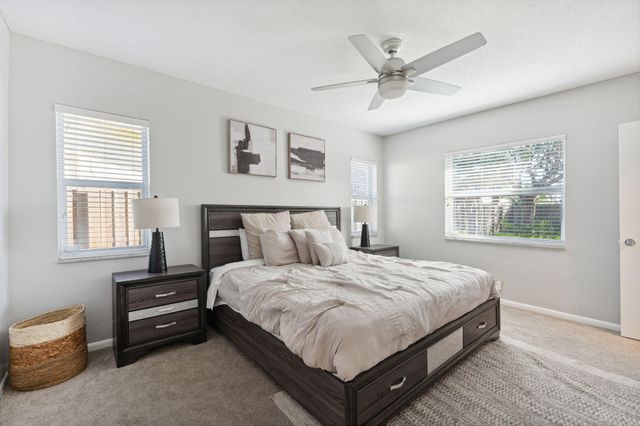 428 SE 2nd Street, Deerfield Beach, FL 33441