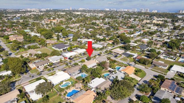 428 SE 2nd Street, Deerfield Beach, FL 33441