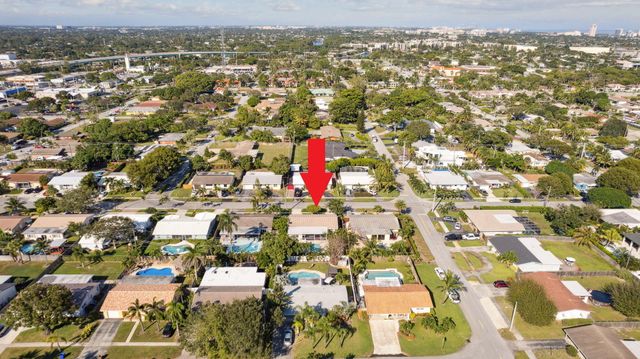 428 SE 2nd Street, Deerfield Beach, FL 33441