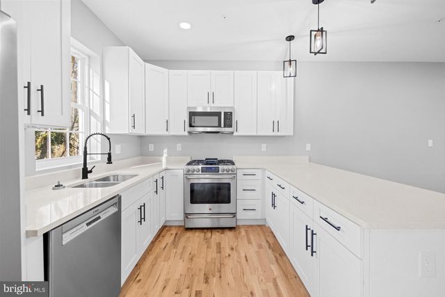 2208 PIERMONT DR, Fort Washington, MD 20744