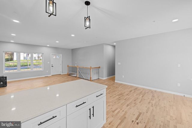 2208 PIERMONT DR, Fort Washington, MD 20744