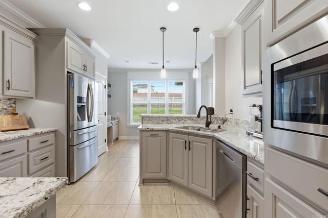 9709 Cliffside Drive, Sherwood, AR 72120