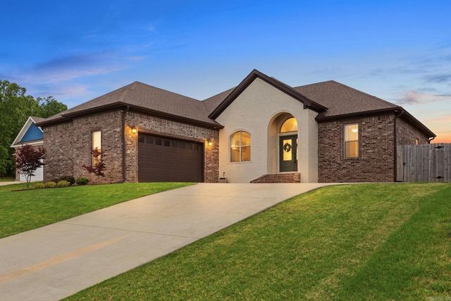 9709 Cliffside Drive, Sherwood, AR 72120