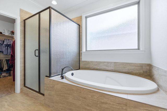 9709 Cliffside Drive, Sherwood, AR 72120