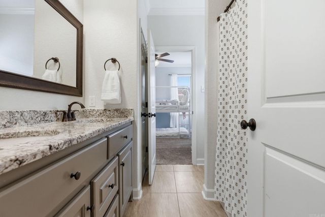 9709 Cliffside Drive, Sherwood, AR 72120