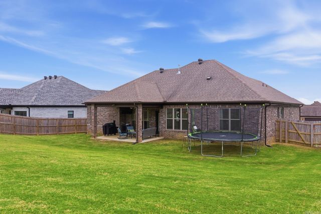 9709 Cliffside Drive, Sherwood, AR 72120