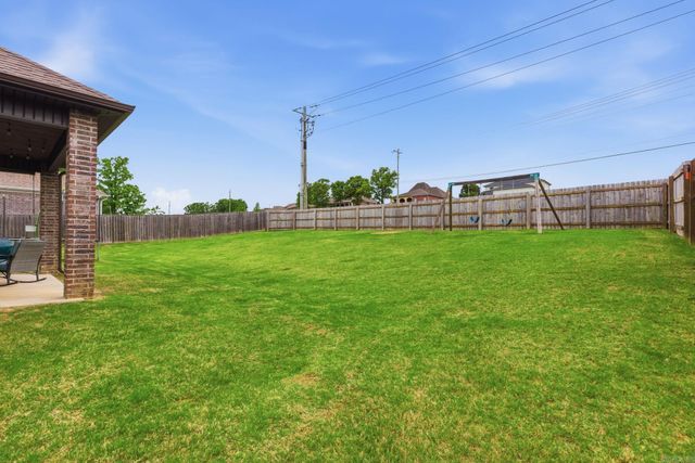 9709 Cliffside Drive, Sherwood, AR 72120