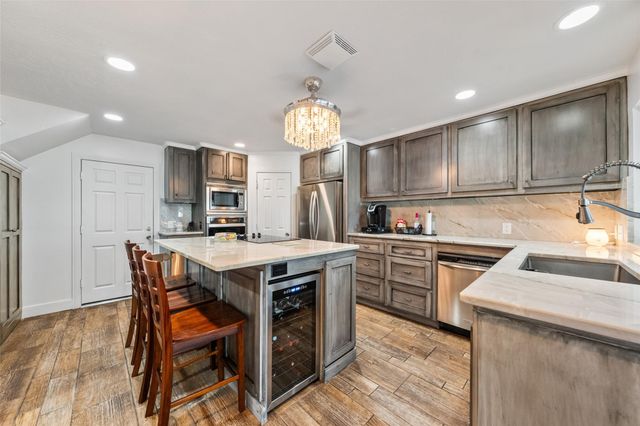 21039 Flaming Arrow Trail, Crosby, TX 77532