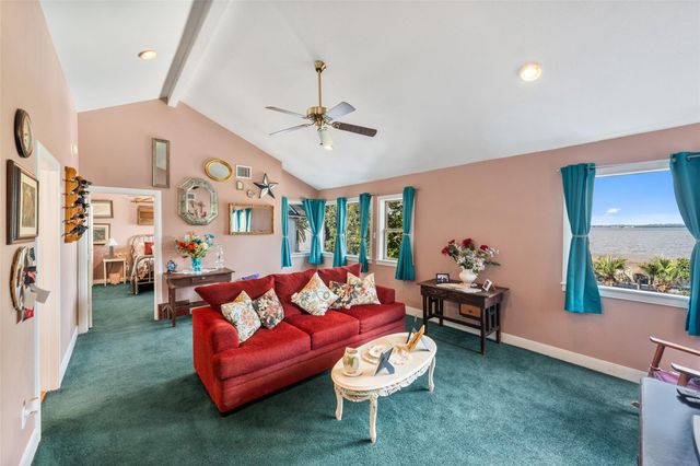 21039 Flaming Arrow Trail, Crosby, TX 77532