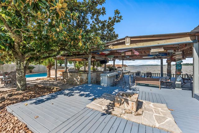 21039 Flaming Arrow Trail, Crosby, TX 77532