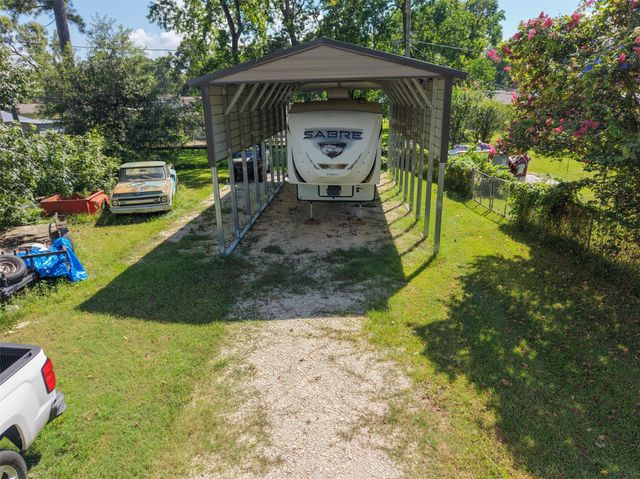 21039 Flaming Arrow Trail, Crosby, TX 77532