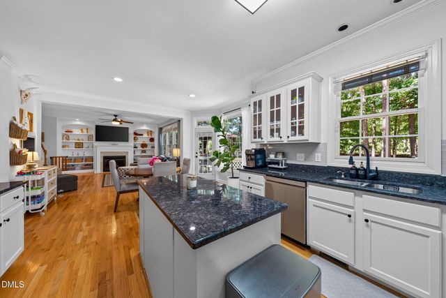 100 Arlen Park Place, Holly Springs, NC 27540