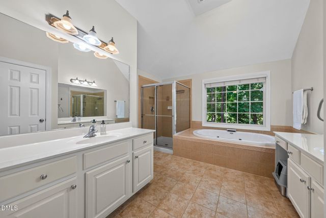 100 Arlen Park Place, Holly Springs, NC 27540