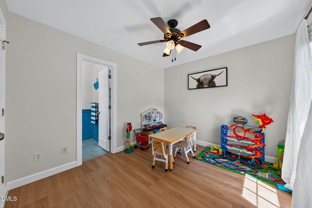 100 Arlen Park Place, Holly Springs, NC 27540