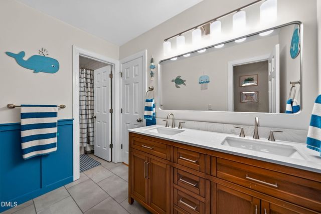100 Arlen Park Place, Holly Springs, NC 27540