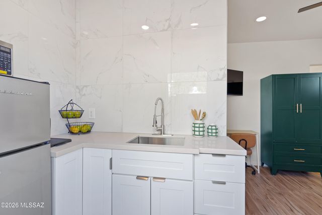 1024 E 7th Street, Tucson, AZ 85719