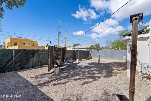 1024 E 7th Street, Tucson, AZ 85719