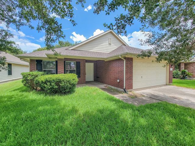 3010 Stonecross Lane, Dickinson, TX 77539