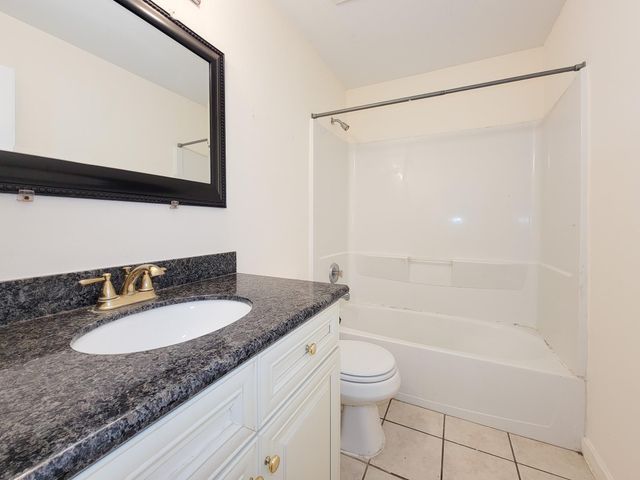3010 Stonecross Lane, Dickinson, TX 77539