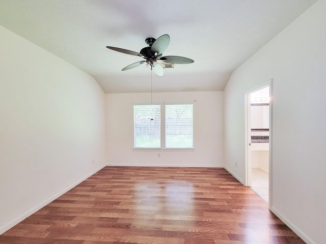 3010 Stonecross Lane, Dickinson, TX 77539