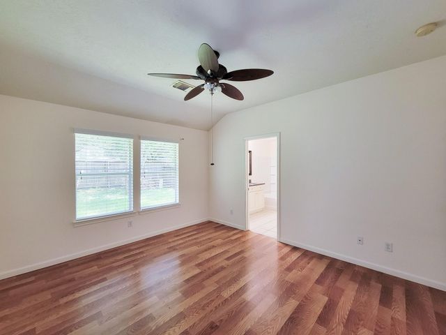 3010 Stonecross Lane, Dickinson, TX 77539