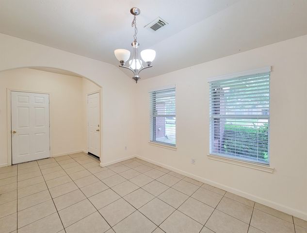 3010 Stonecross Lane, Dickinson, TX 77539