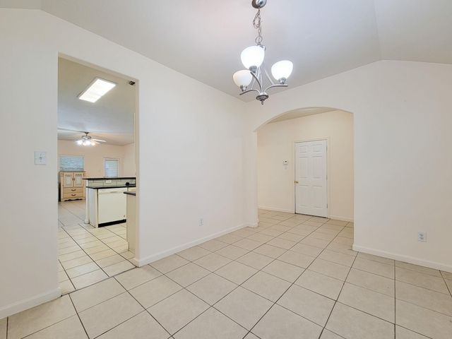3010 Stonecross Lane, Dickinson, TX 77539