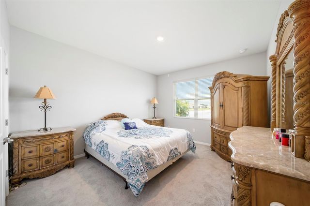 512 158TH STREET E, Bradenton, FL 34212