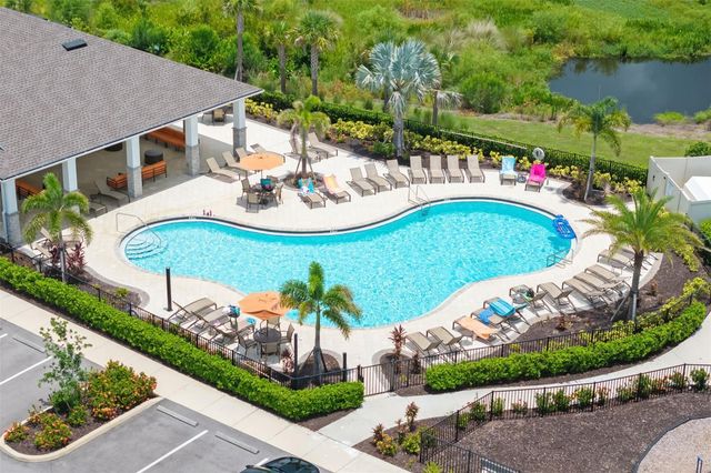 512 158TH STREET E, Bradenton, FL 34212