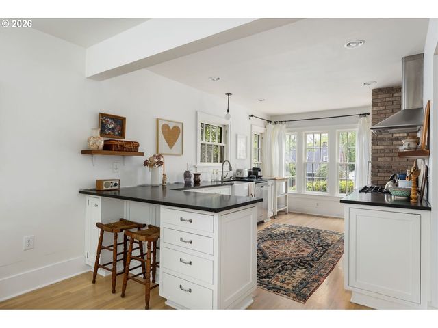 7416 Se 36TH Ave, Portland, OR 97202
